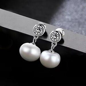 •Delicate Real Freshwater Pearl & Zircon 925 Sterling Silver Stud Earrings